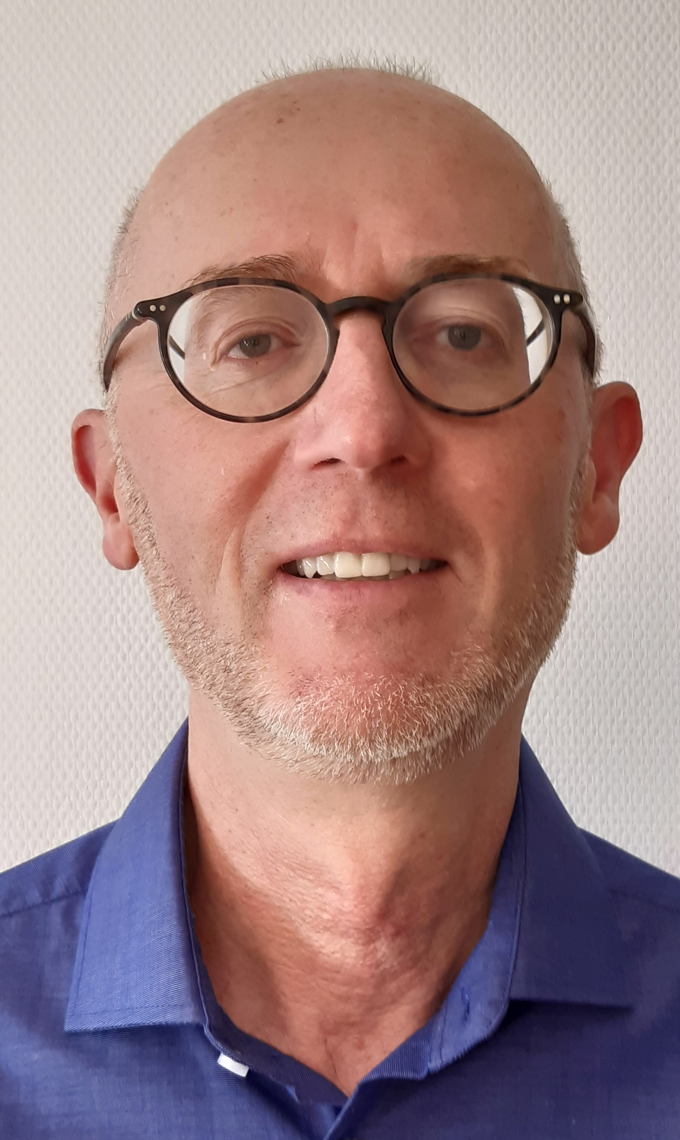 Dr. Lutz Stemler